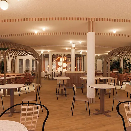 Tent Arenal Hotel 3*