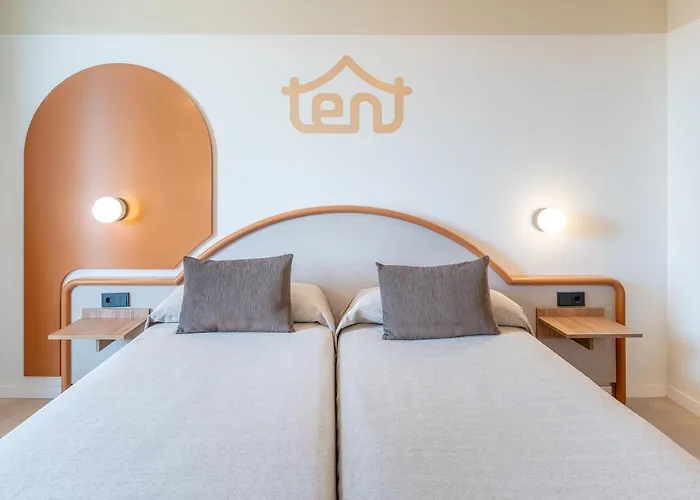 Tent Arenal Hotel 3*