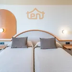 Tent Arenal Hotel 3*