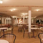 Tent Arenal Hotel 3*