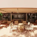 Tent Arenal